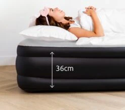 BluMill Eenpersoons Luchtbed - Met Ingebouwde Pomp - Luchtbed Zelfopblazend - Incl. Draagtas - 191x99x36 Cm -Kampeeruitrusting 1200x1047 4