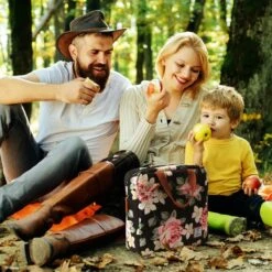 Brisby 4 Laags Geïsoleerde Koeltas - Lunchtas 7 Liter - Bloemetjes 10 Brisby 4 Laags Geïsoleerde Koeltas - Lunchtas 7 Liter - Bloemetjes -Kampeeruitrusting 1200x1200 1319