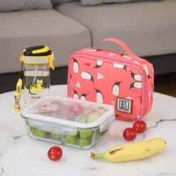 Brisby 4 Laags Geïsoleerde Koeltas - Lunchtas 1.5 Liter - Roze Pinguïn 11 Brisby 4 Laags Geïsoleerde Koeltas - Lunchtas 1.5 Liter - Roze Pinguïn -Kampeeruitrusting 1200x1200 1387