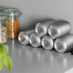 Kwmobile 1x Opvouwbare Houder Voor Flessen En Blikjes - Voor Koelkast En Voorraadkast - Siliconen Flessenhouder In Zwart - 31 X 9,5 X 1 Cm -Kampeeruitrusting 1200x1200 1613