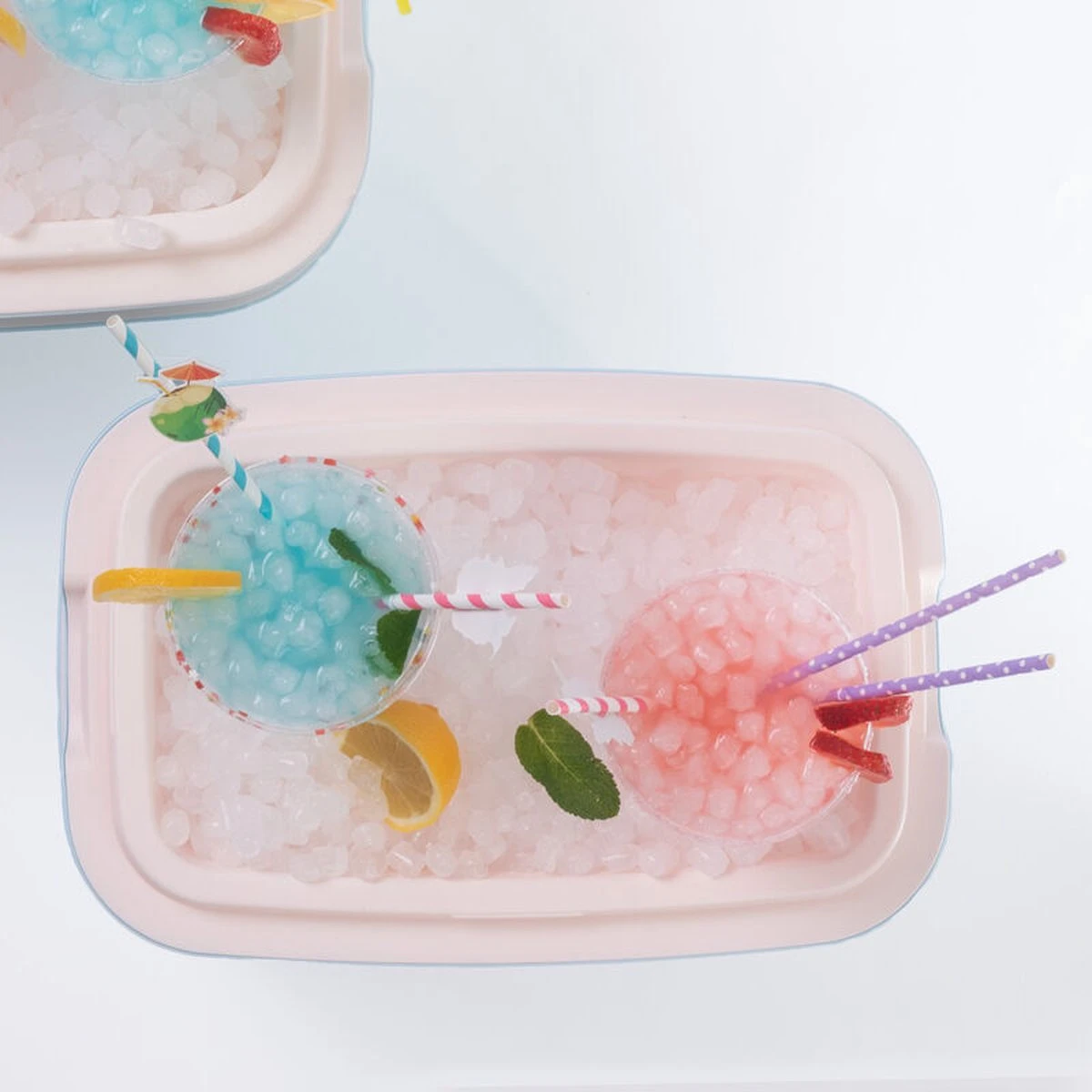 Merkloos Polarbox - Koelbox - Met Schouderband - Geel - 20 Liter - 45x30x(H)27cm 4 Merkloos Polarbox - Koelbox - Met Schouderband - Geel - 20 Liter - 45x30x(H)27cm - Afbeelding 4