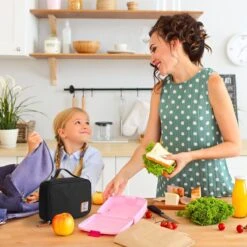 Brisby 4 Laags Geïsoleerde Koeltas - Lunchtas 1.5 Liter - Zwart -Kampeeruitrusting 1200x1200 1799