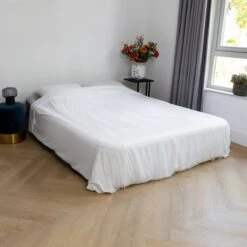 BluMill Luchtbed - 2-persoons - Ingebouwde Pomp - 203x152x36 Cm - Duurzame Keuze 18 BluMill Luchtbed - 2-persoons - Ingebouwde Pomp - 203x152x36 Cm - Duurzame Keuze -Kampeeruitrusting 1200x1200 240