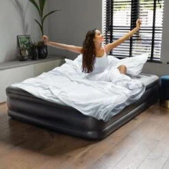 BluMill Luchtbed - 2-persoons - Ingebouwde Pomp - 203x152x36 Cm - Duurzame Keuze 19 BluMill Luchtbed - 2-persoons - Ingebouwde Pomp - 203x152x36 Cm - Duurzame Keuze -Kampeeruitrusting 1200x1200 241