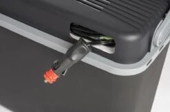 Bo-Camp Elektrische Autokoelbox Arctic - 12 Volt - 12 Liter - Zwart/Grijs 11 Bo-Camp Elektrische Autokoelbox Arctic - 12 Volt - 12 Liter - Zwart/Grijs -Kampeeruitrusting 1200x794 94