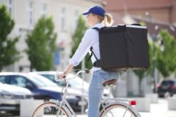 Hendi Pizza & Voedsel Bezorgrugtas Geïsoleerd - 41x41x(H)49cm 12 Hendi Pizza & Voedsel Bezorgrugtas Geïsoleerd - 41x41x(H)49cm -Kampeeruitrusting 1200x800 243