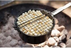 Esschert Design - Popcornpan - Kampvuur -Kampeeruitrusting 1200x828 3