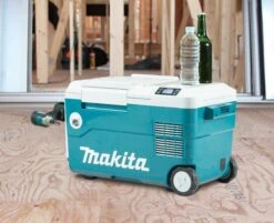 Makita DCW180Z 18V Li-Ion Accu Koelbox - 20L 15 Makita DCW180Z 18V Li-Ion Accu Koelbox - 20L -Kampeeruitrusting 1200x975 1